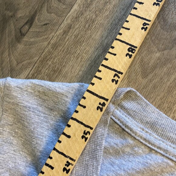 Michigan State Gray V-Neck Tee Shirt Women's Large Alta Gracia - Picture 5 of 5